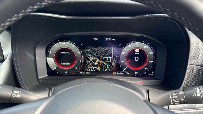 Nissan Juke 1.0 DiG-T N-Connecta 5dr Petrol Hatchback